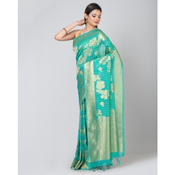 Women Embroidered Sheer-Through Saree